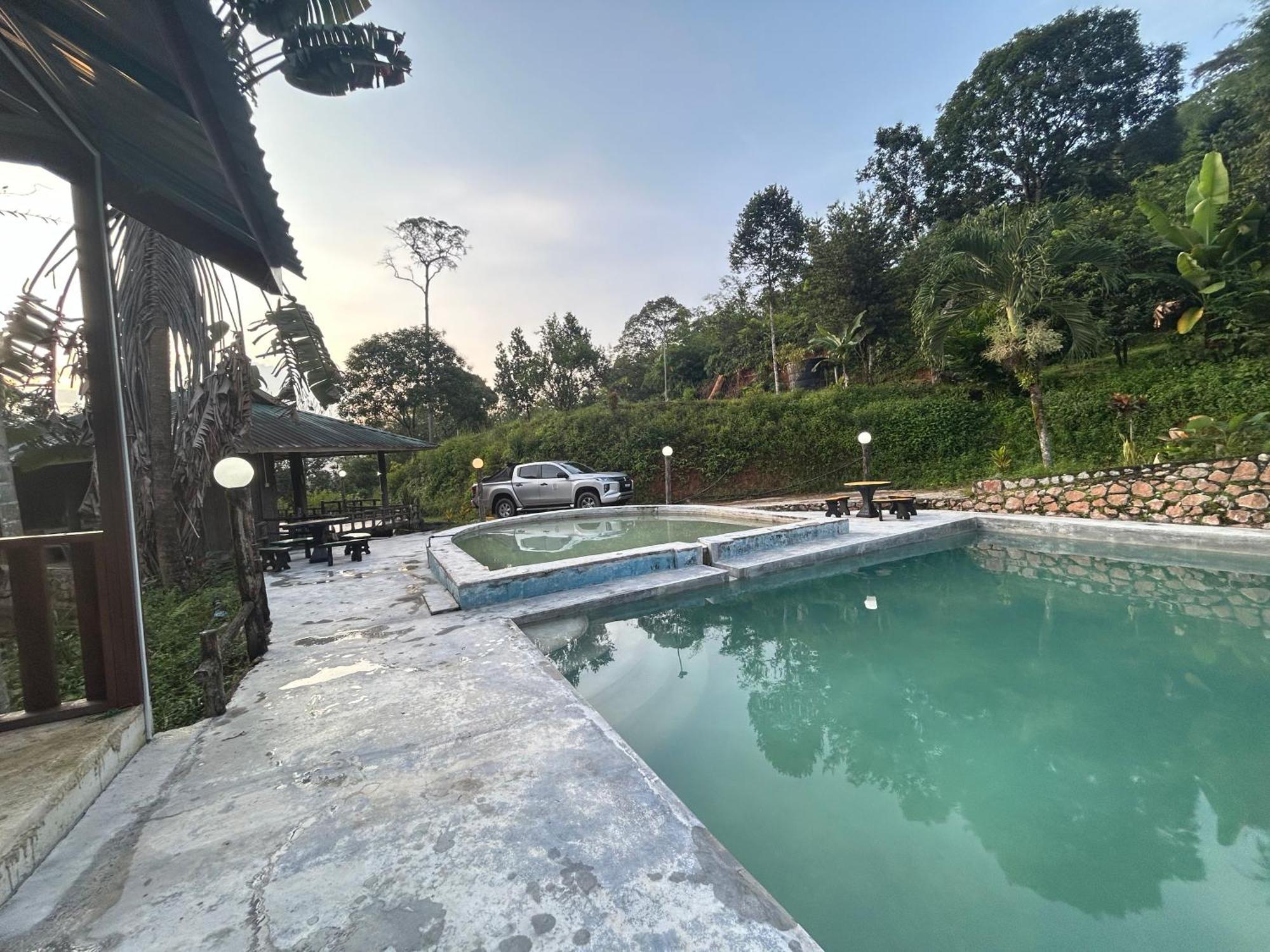 Panorama At Dpuncaklui - Kiambang Villa Hulu Langat Exterior photo